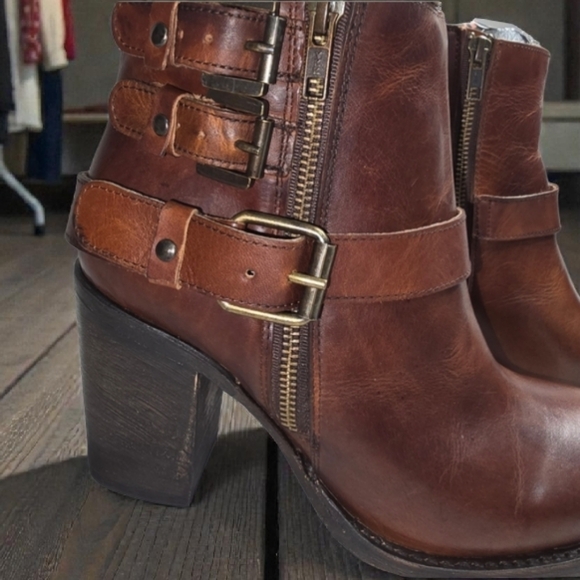 Freebird Cognac Size 10 - Picture 6 of 7